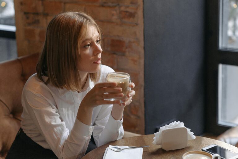 why people pleasers overthink social situations showing thoughtful woman in conversation